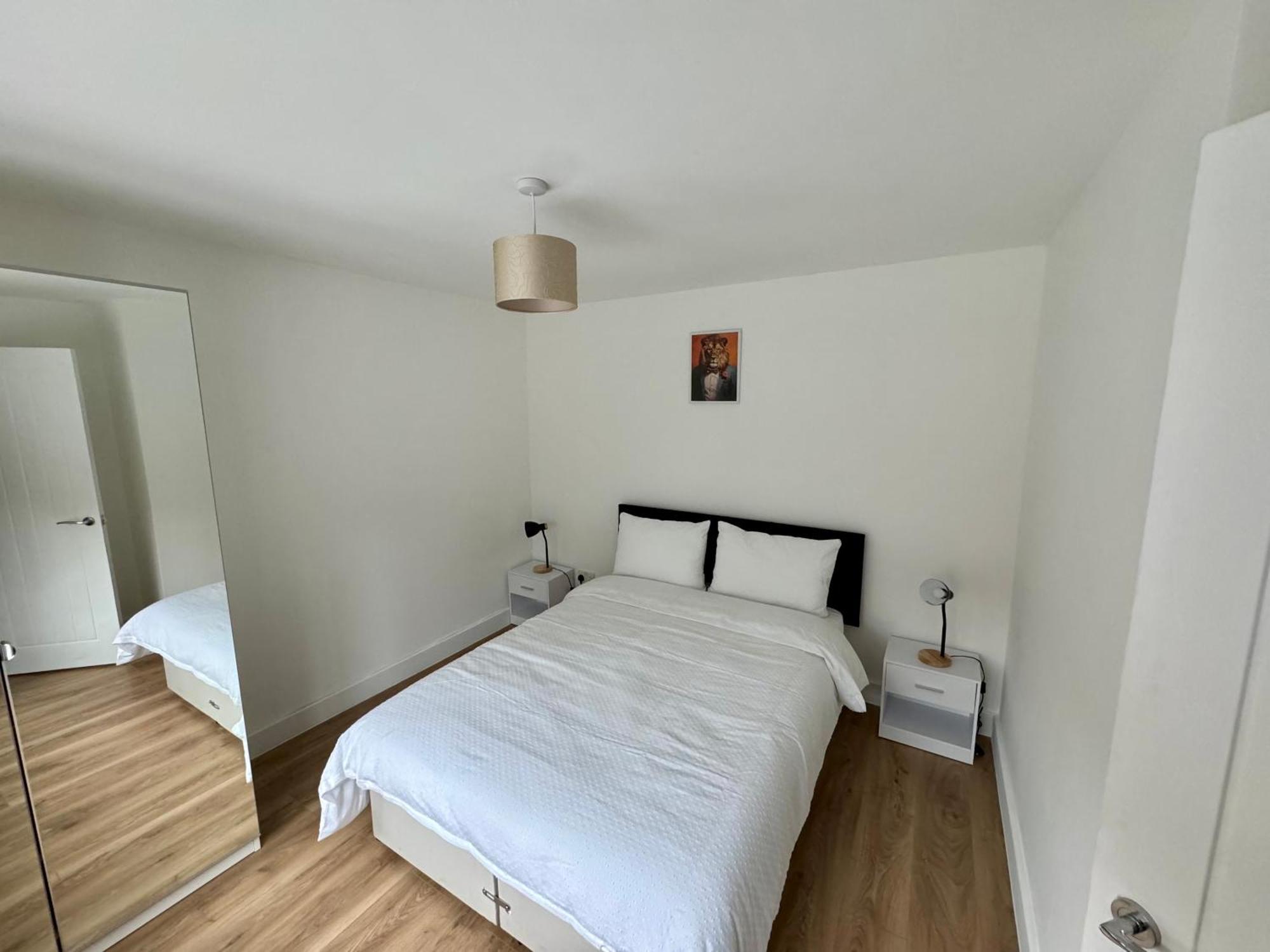 Florina S House 4 Bedrooms Villa รูจลีย์ ภายนอก รูปภาพ
